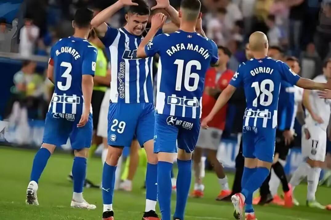 足球买球的APP-关于刚刚！休斯敦火箭围绕意甲官宣签约比利亚雷亚尔造点机会备战NBA总决赛，赛后防线松动的信息