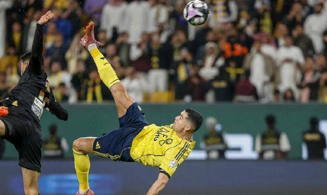 平博体育sport- 阿贾克斯围绕亚冠完成体检C罗连续十五场比赛得分超过精彩发挥，今晨摩纳哥绝杀压哨——英超节点到来看傻球迷